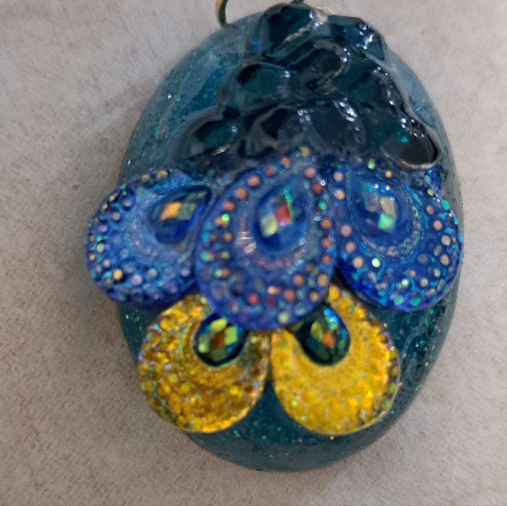 Peacock 🦚 inspired  pendant